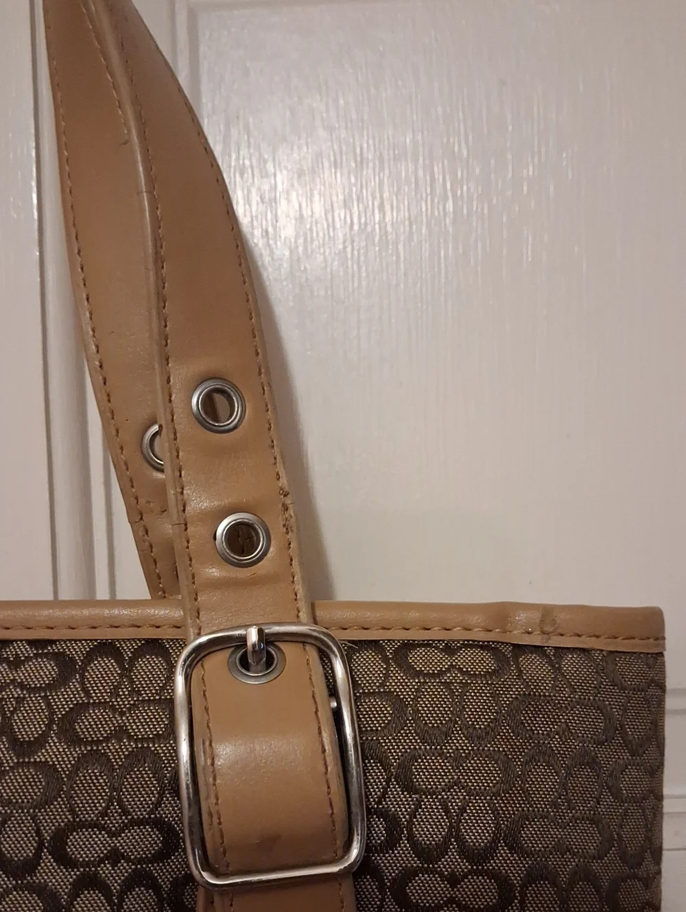 Coach Y2k Classic Brown Logo-Pattern Tote Bag with Tan Trim